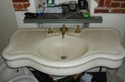 Large Fireclay Console Basin