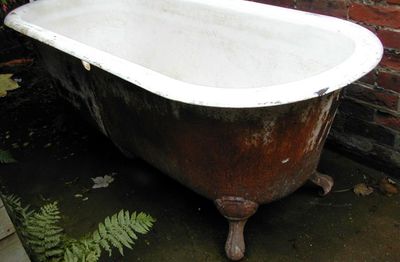 French Double-Ender with Art Nouveau Feet c.1900
