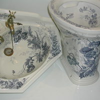 Victorian Blue Transfer Corner Basin and Toilet C.1890