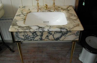 Marble Basin by J.Bolding, London c.1900