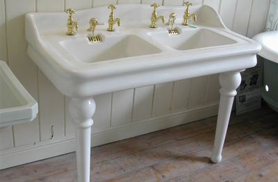 French Double Basin on Legs with Splashback c.1890